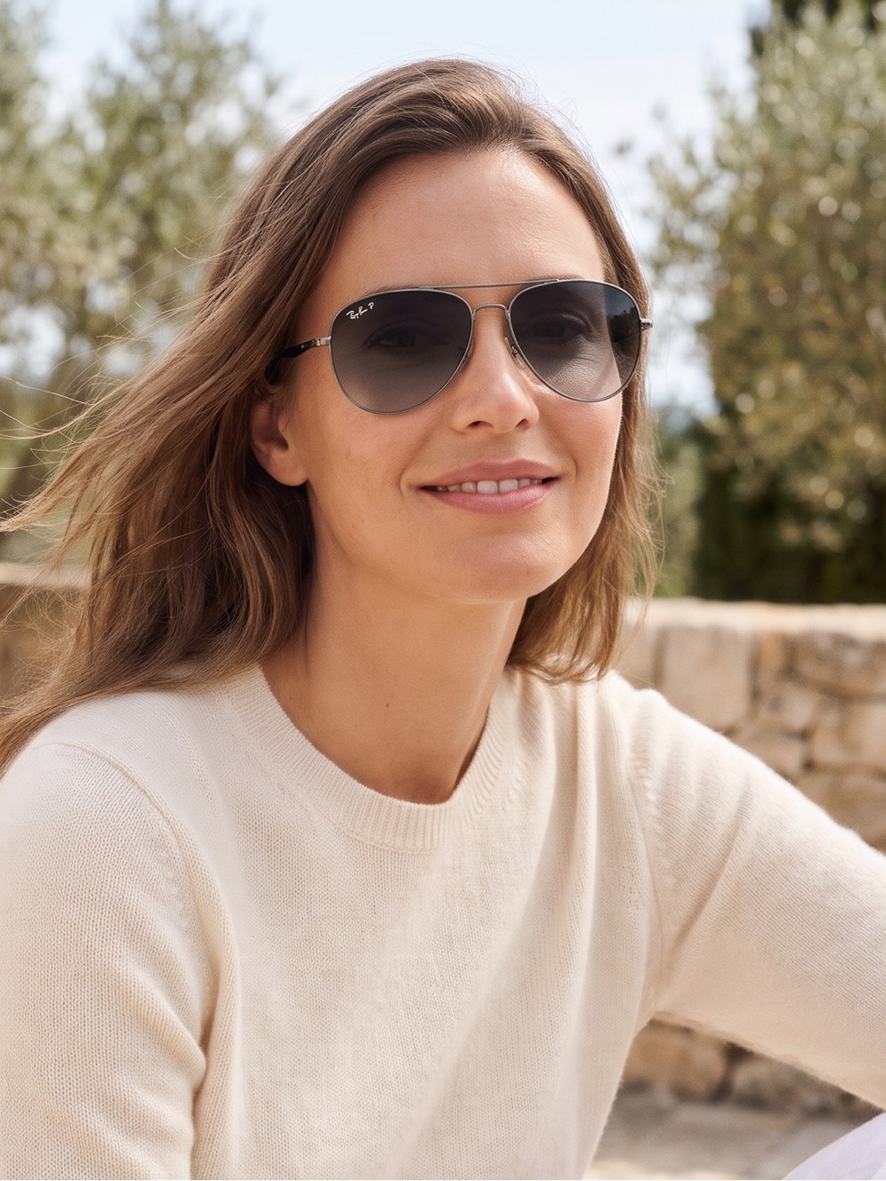 Gorgeous Ray-Ban Black Gradient Lens Polarized Sunglasses 😎